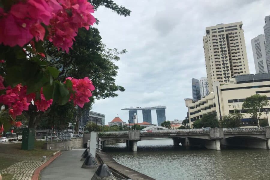 Walking along the Singapore River after leaving Clarke Quay. 