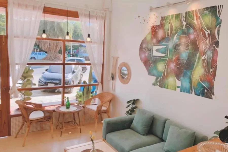 Best area to stay in Ayutthaya: Story Room