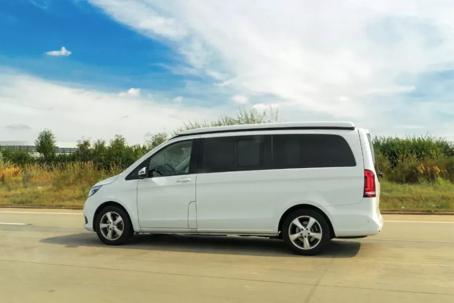 the best way to get from Playa Venao to Boquete is by shuttle bus