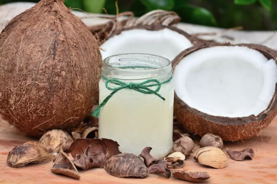 Eco-friendly-travel-products-coco-oil
