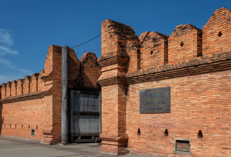 Is-Chiang-Mai-Worth-Visitingold-walled-city