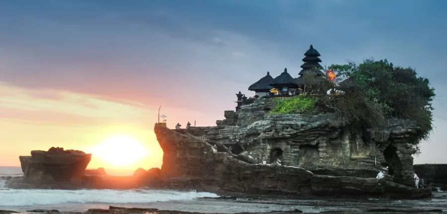The best Tanah Lot Temple Tours