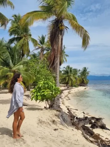 The dry season is the best time of the year to visit the San Blas Islands in Panama