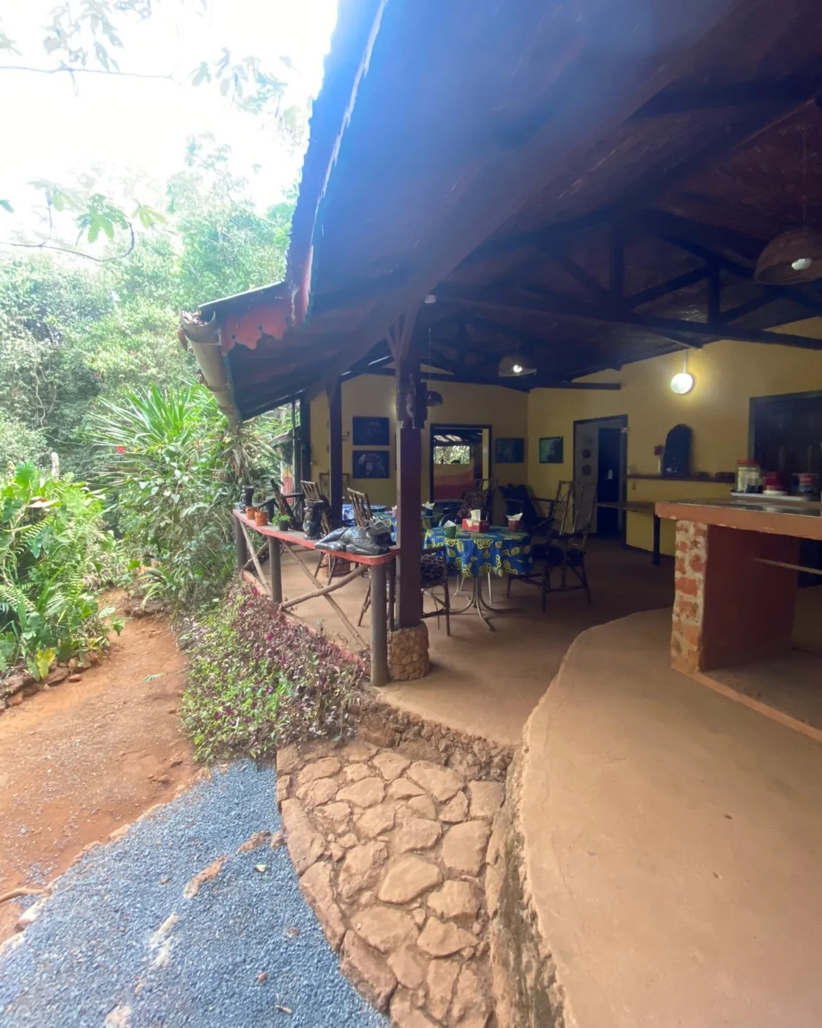 Sierra Leone Eco-Lodge: Communal dinning area