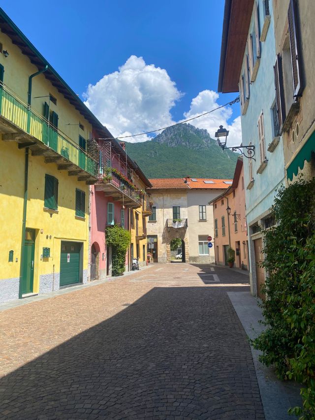 The quiet streets of Mandello.