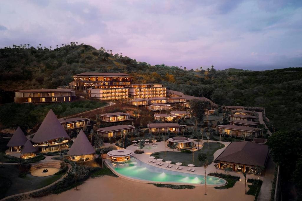 Luxury top-end hotel in Labuan Bajo