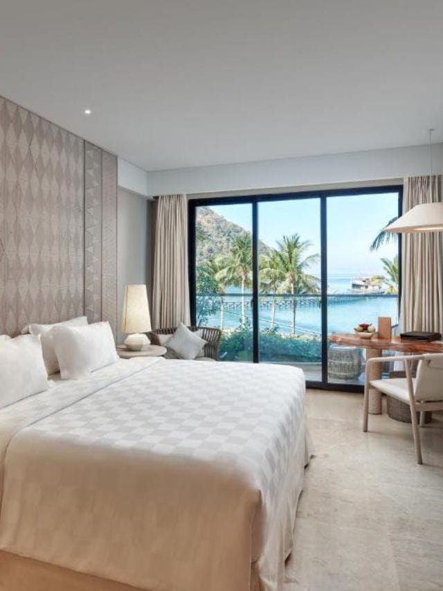 Modern ocean-view room at AYANA Komodo Waecicu Beach in Labuan Bajo