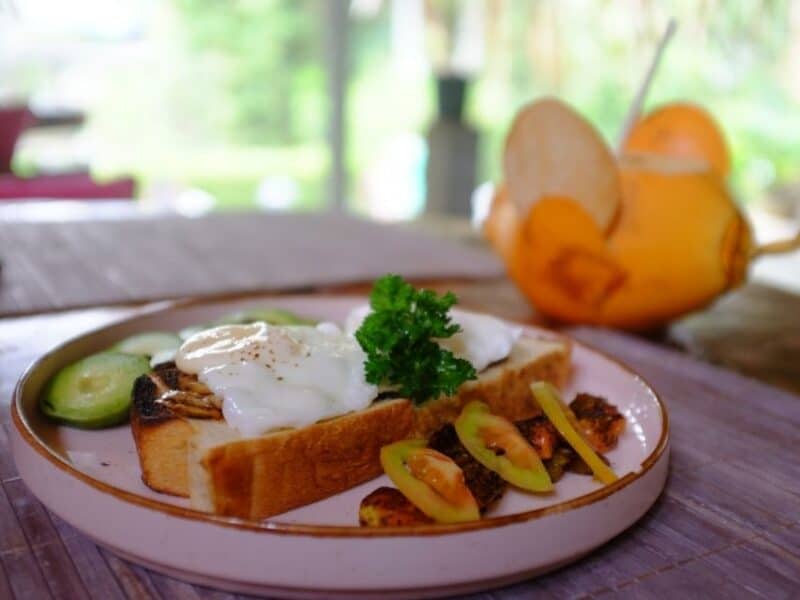 Avocado toast breakfast served at Ella Ceylonka guesthouse in Ella.